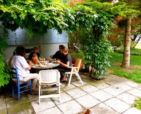 Tonstudio Soundcheck in Bachenbülach ist Ihr Musikstudio für professionelle Sängerinnen, Sänger und Bands, sowie für Hobby Musikerinnen und Musiker Tonstudio Soundcheck in Bachenbülach ist Ihr Musikstudio für professionelle Sängerinnen, Sänger und Bands, sowie für Hobby Musikerinnen und Musiker, welche gerne Ihre eigene CD aufnehmen möchten. Schenken Sie ihren Liebsten Freude mit Ihrer eigenen CD. Wir sind ihr top Tonstudio für die Region Zürich, Aargau und Schaffhausen.