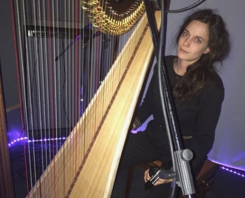 Tonstudio Soundcheck in Bachenbülach ist Ihr Musikstudio für professionelle Sängerinnen, Sänger und Bands, sowie für Hobby Musikerinnen und Musiker